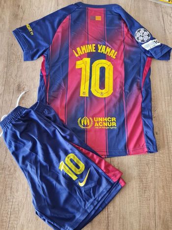 Ensemble football FC Barcelone - Lamine yamal - 14 ans