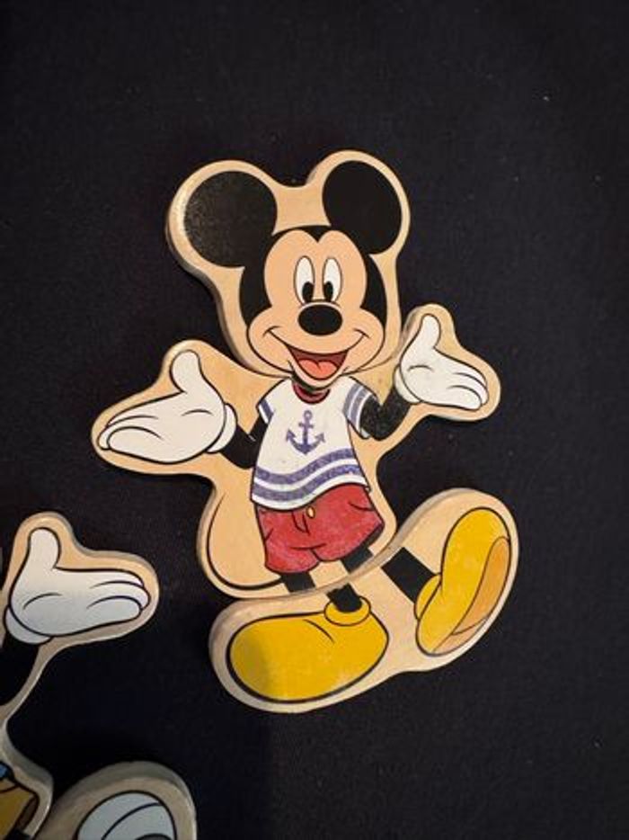 Puzzle bois 3 pièces Mickey à habiller - photo numéro 2