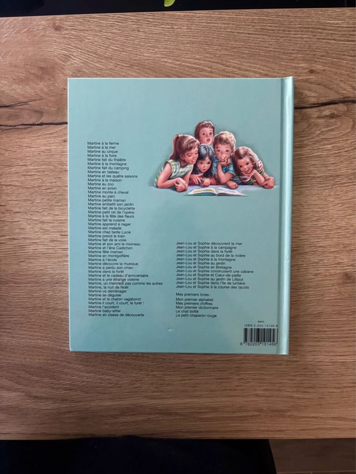 Livre Vintage Martine il court, il court, le furet ! Pour Enfants - photo numéro 2