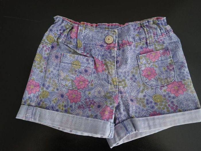 Short en jean – 2 ans – Très bon état
