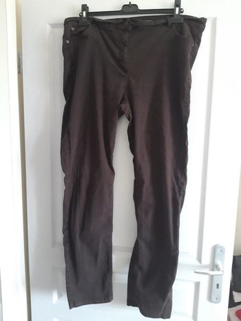 Pantalon t.48