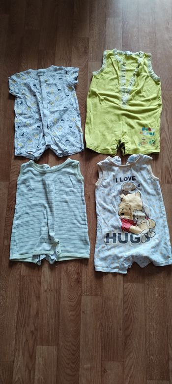 Lot de vêtements garçon 18 mois