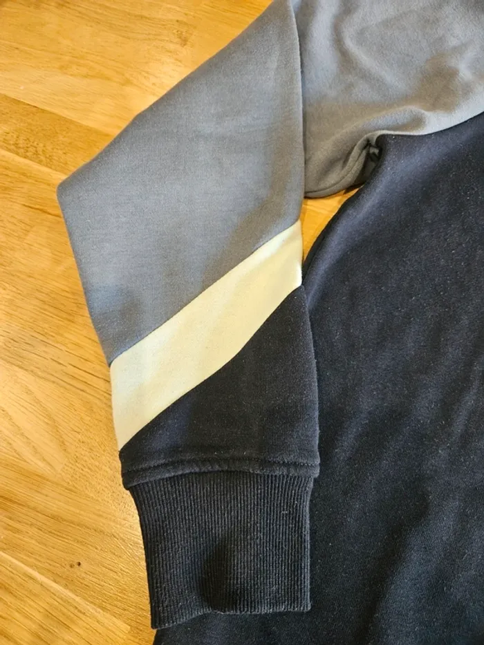 Pull Jack&Jones taille S - photo numéro 3