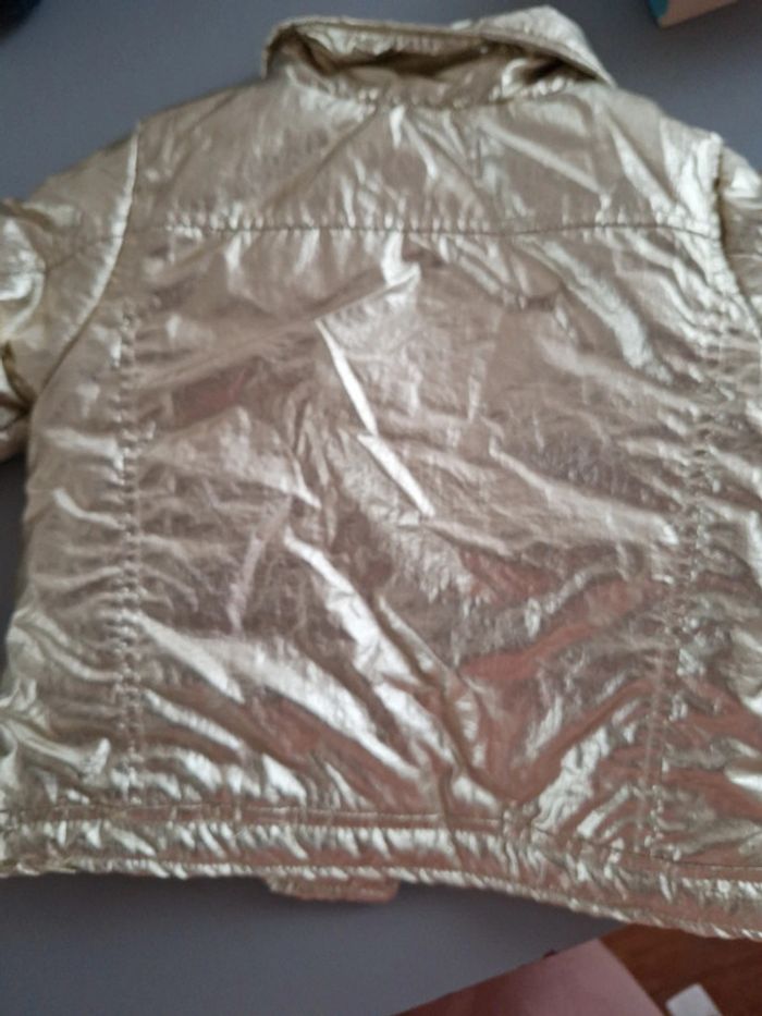 Perfecto métallisé à rivets dorés et poches zippées - photo numéro 5