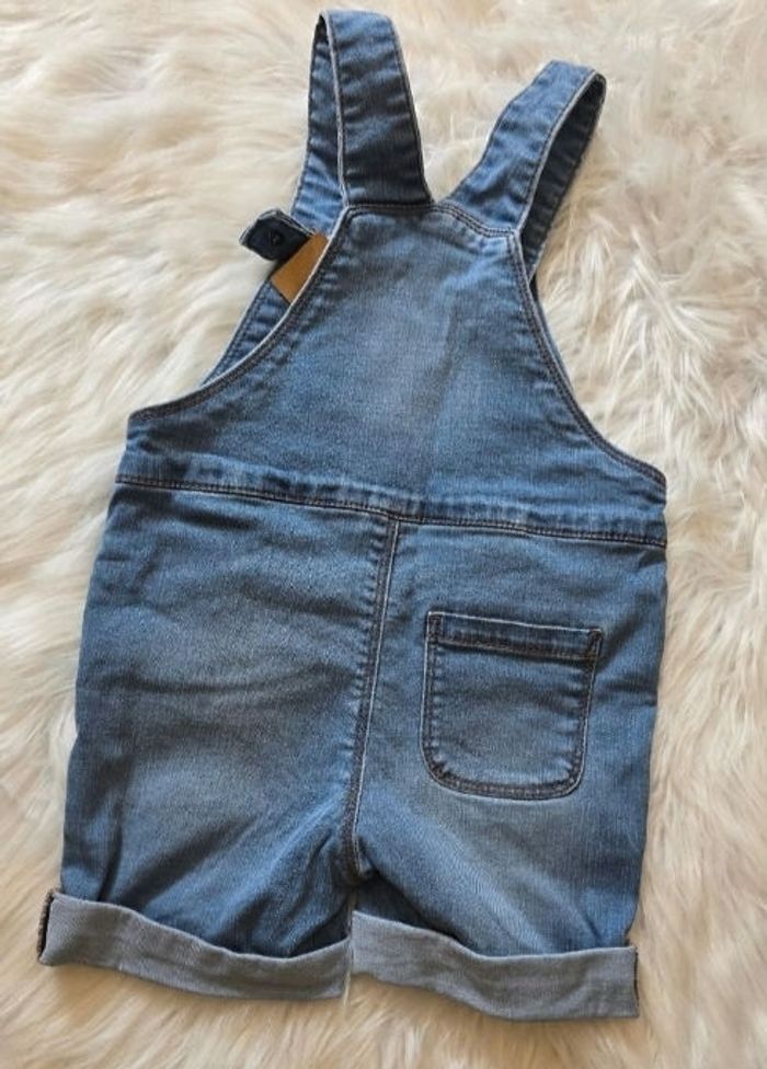 Neuve (non portée)🏷🥰🤩😍💙 salopette courte 36mois (98cm) garçon 💙😍🤩 - photo numéro 2
