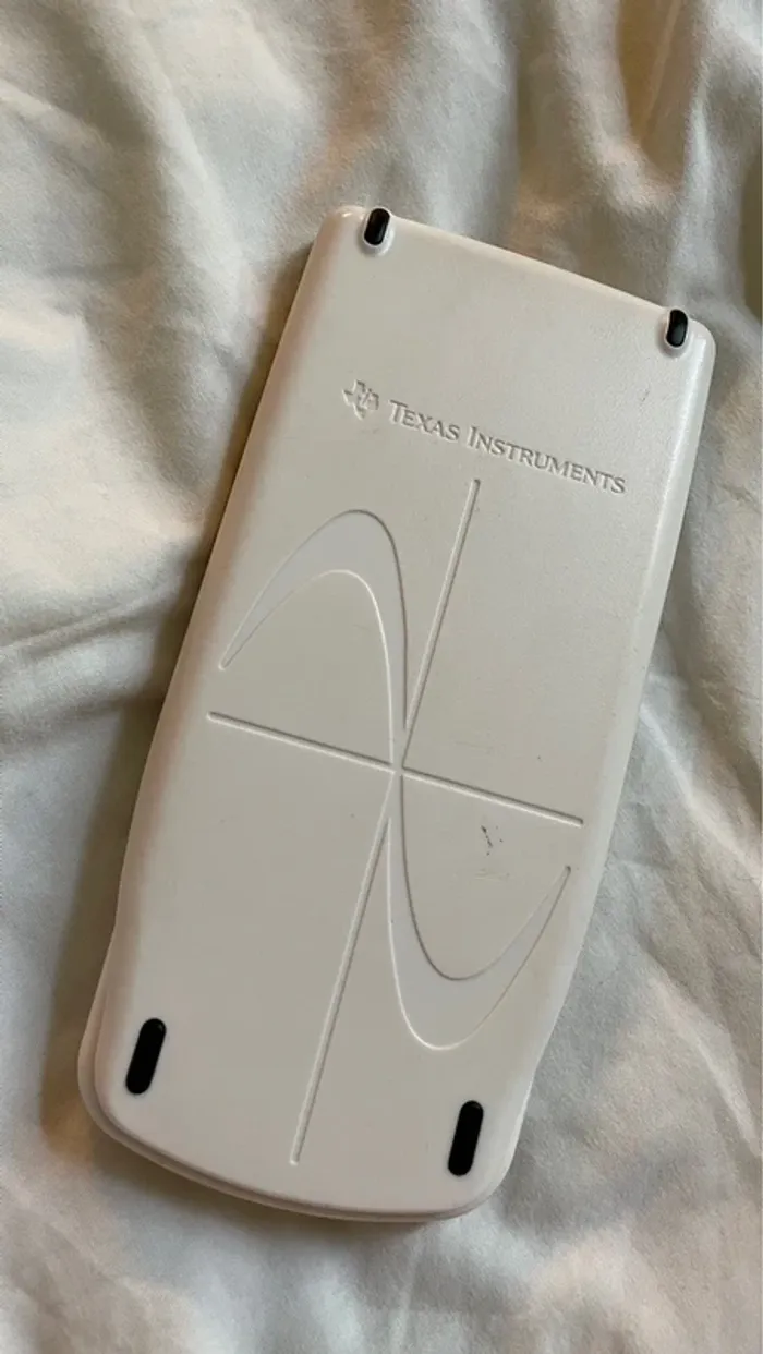 Calculatrice TI-82 PLUS - photo numéro 2
