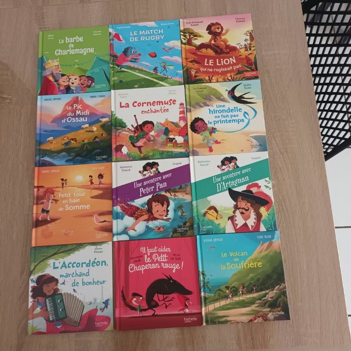 Lot 30 livres - photo numéro 2