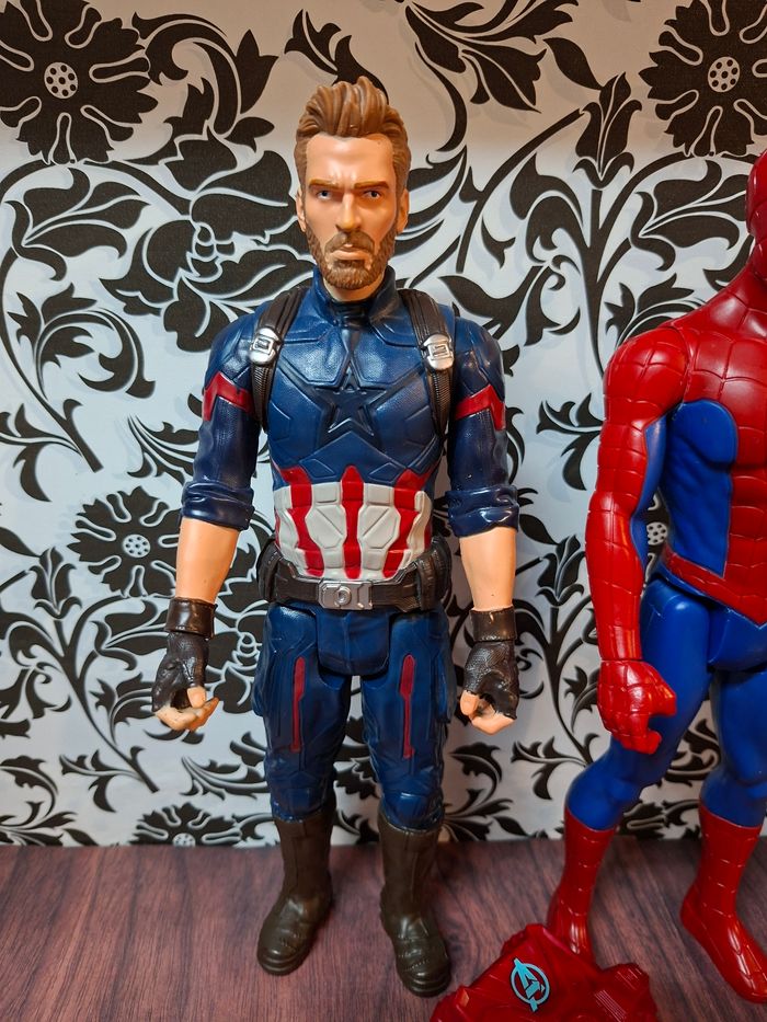 Lot de 2 figurines avengers titan hero series avec 1 boîtier captain america et spiderman 29 cm environ - photo numéro 3