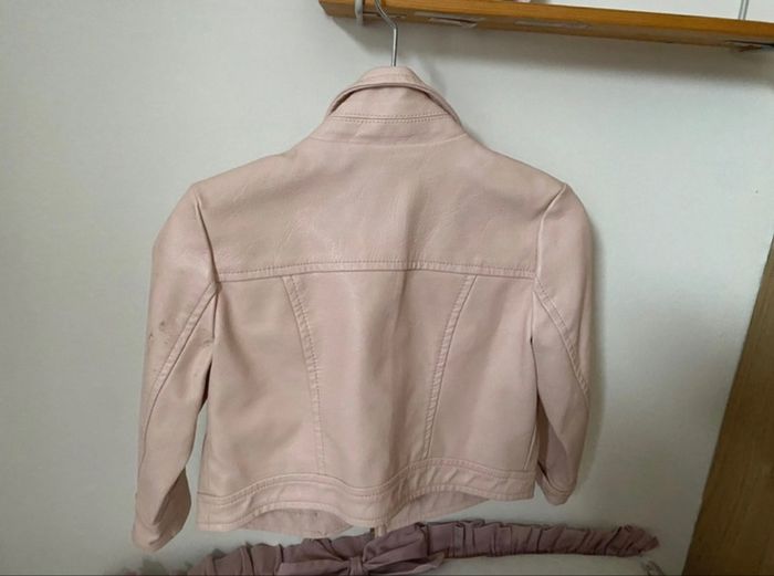 Vestes simicuir Vertbaudet taille 2 ans - photo numéro 2