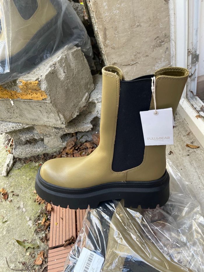 Superbes bottines pull &bear neuves avec étiquette pointure 37 - photo numéro 2