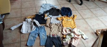 Lot de 11 articles garçon 18 Mois (77/82)