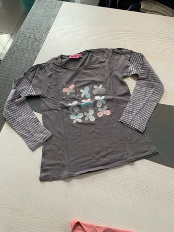 Tee-shirts ML gris papillons 8 ans NKY