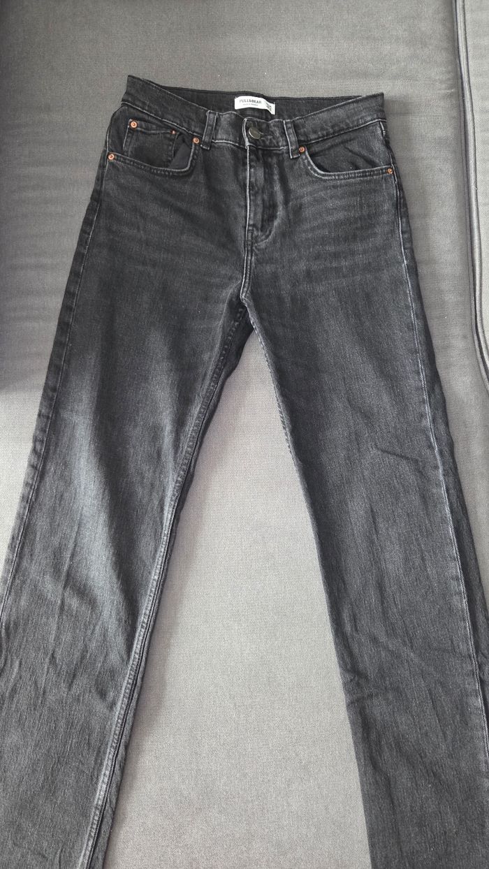 Jean droit Pull&Bear taille 36 - photo numéro 1