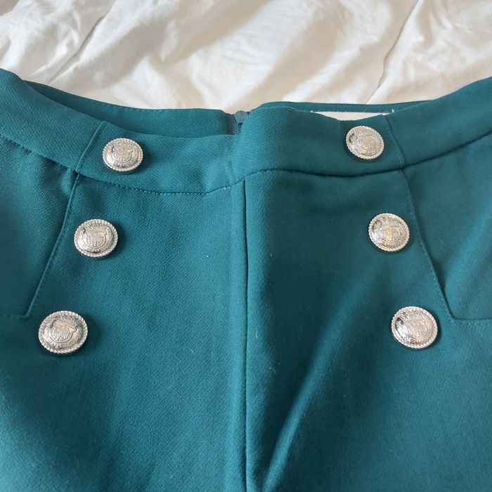 Short 34 - photo numéro 2