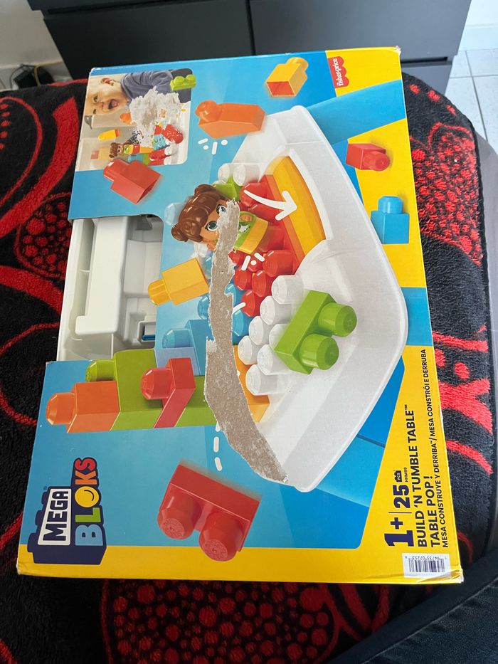 Table lego cube  bébé