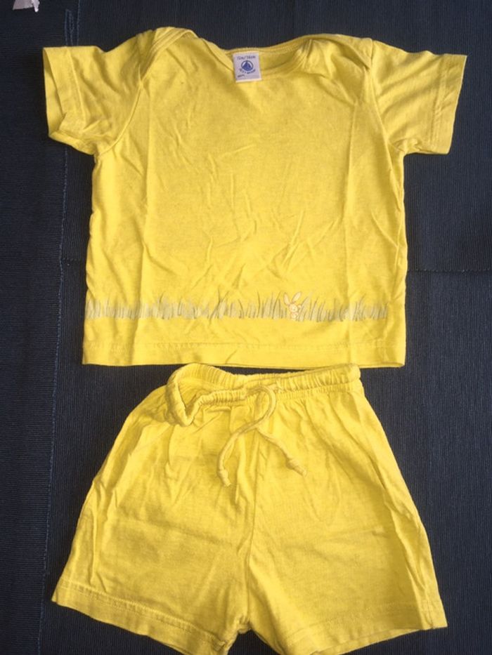 Ensemble ou pyjacourt Petit bateau 12 mois