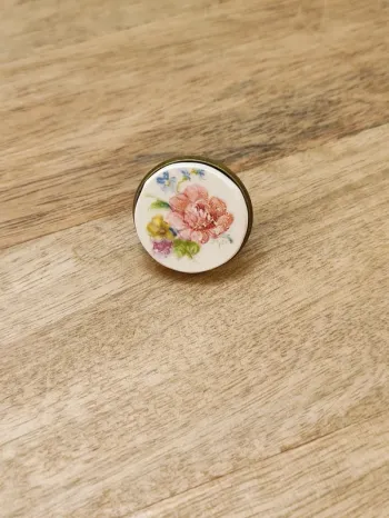 🌸 bague ajustable en porcelaine🍃 neuve