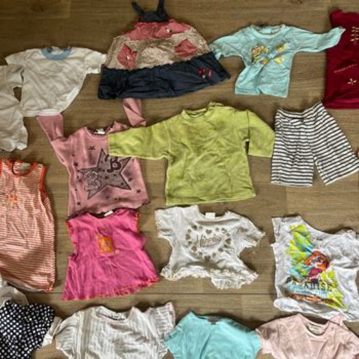 Lot vêtements fille 12 mois - photo numéro 3