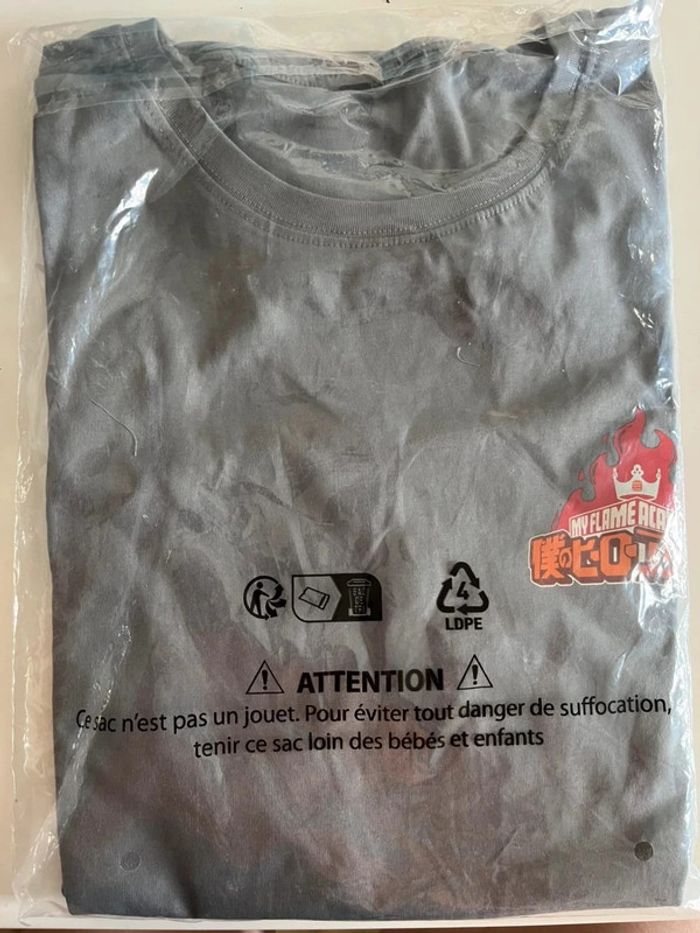 T-shirt Burger King My Hero Academia