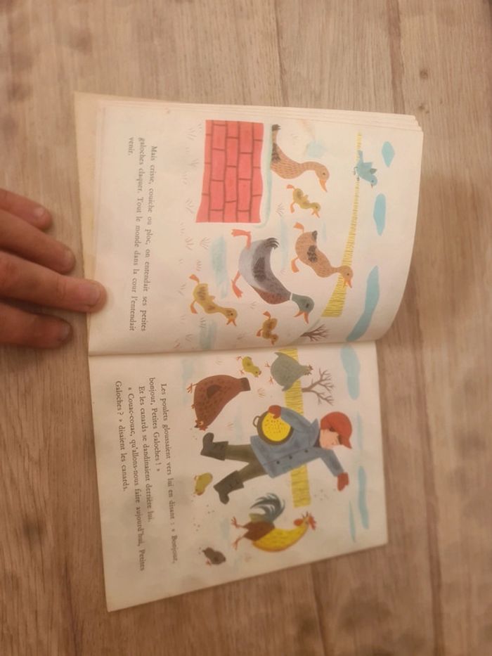 Le petit homme aux galoches - photo numéro 3