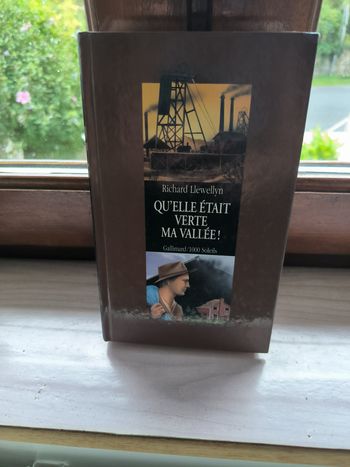 livre Qu'elle Était Verte Ma Vallée ! - Llewellyn R en tres bon etat ref EC