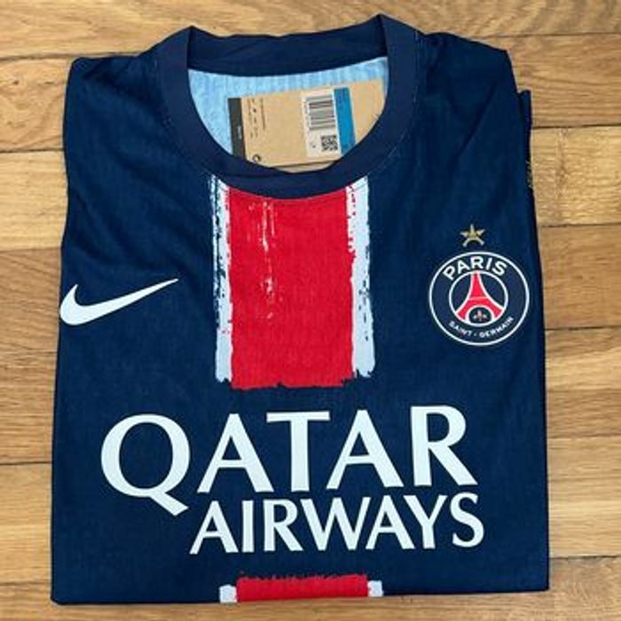 Maillot PSG – Paris Saint-Germain avec étoile LDC