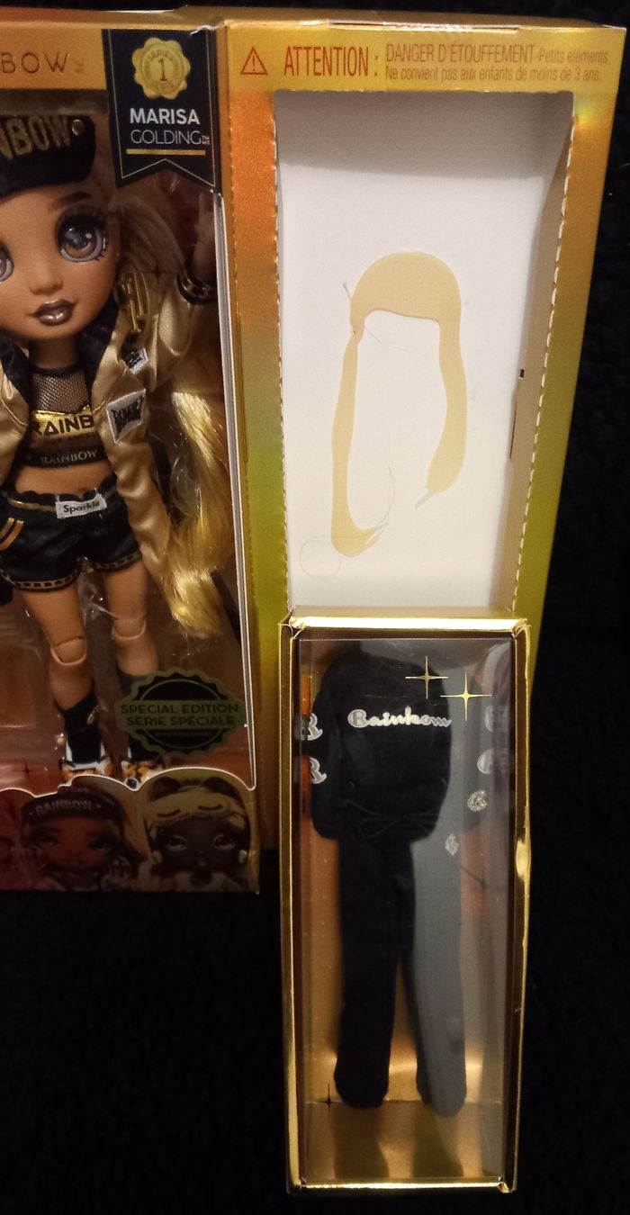 Poupée rainbow high édition spéciale Slumber Party Marisa Golding - photo numéro 10