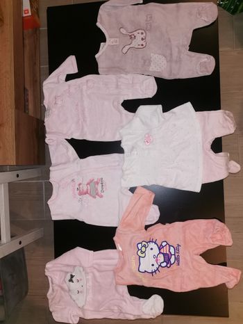 Vêtements 1 mois