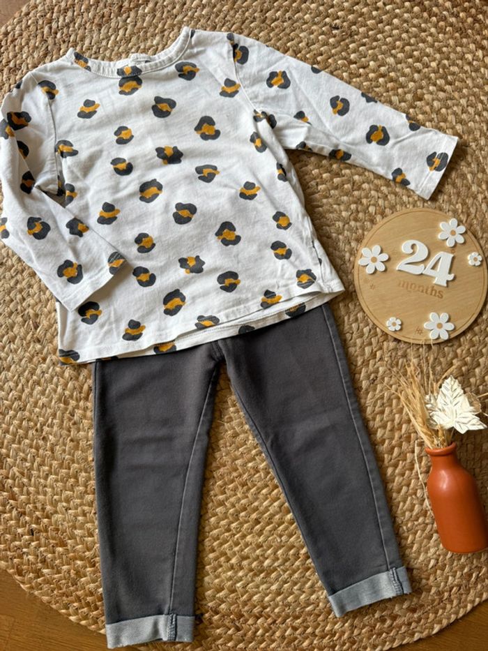 Haut manches longues et legging gris - taille 24 mois