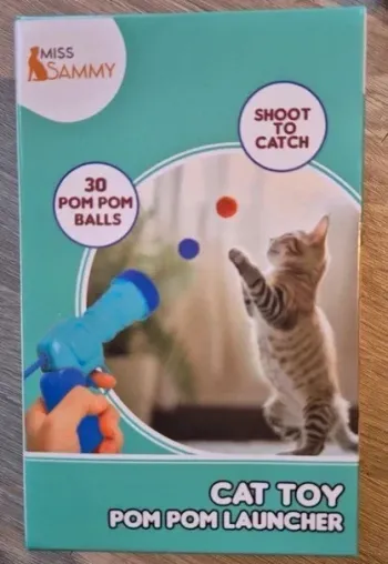 Pistolet lance‑pompons pour chat – fun, rapide et ultra ludique 🎯🐾