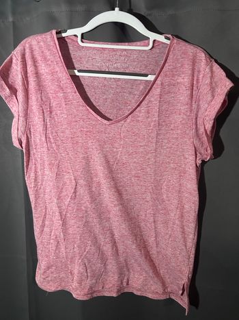 T-shirt rose, taille 40