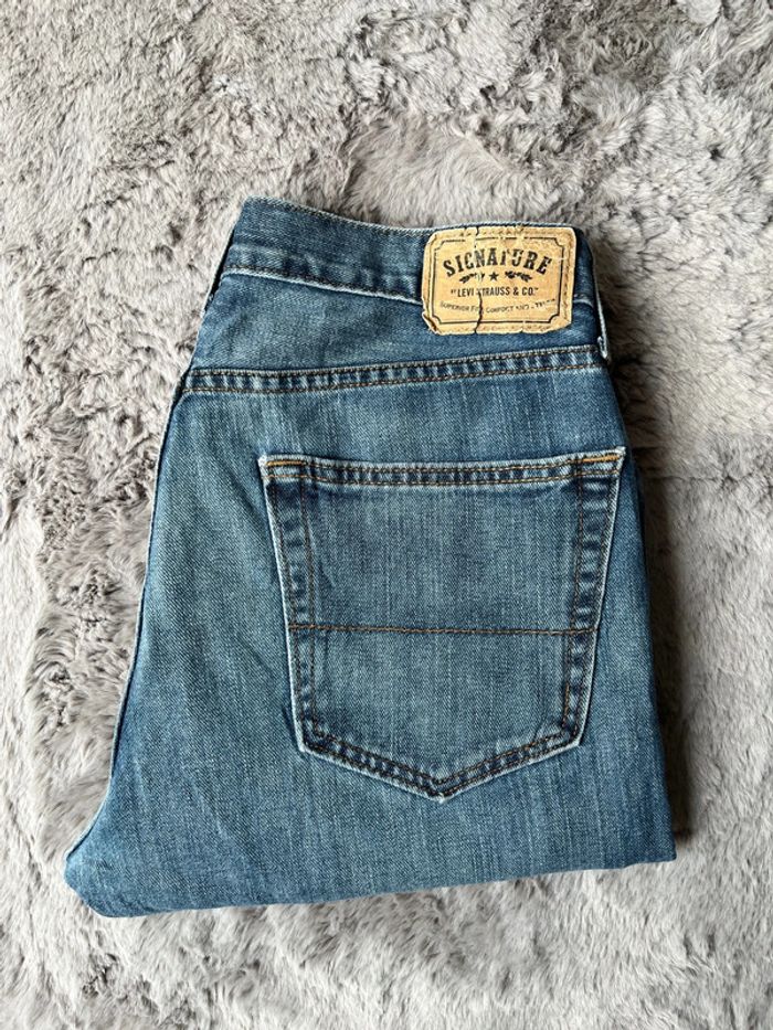 Jean Lévis signature coupe droite W32 L32