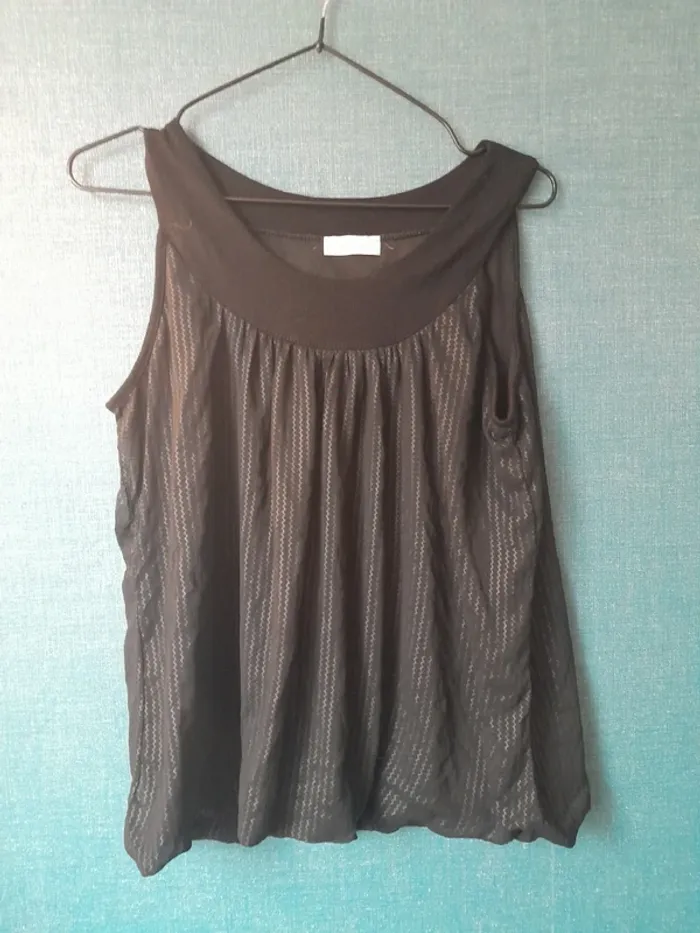 T-shirt - Blouse sans manche - Taille 36 - Très bon état - Cache Cache - photo numéro 4