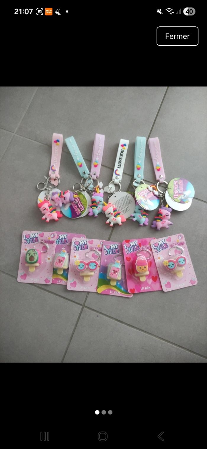 Lot de 12 surprises d anniversaire theme licorne neuve avec étiquette - photo numéro 1