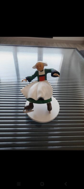 Leblond delienne édition limitée Bécassine