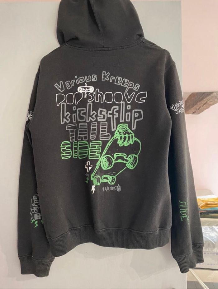 Sweat-shirt à capuche - photo numéro 2