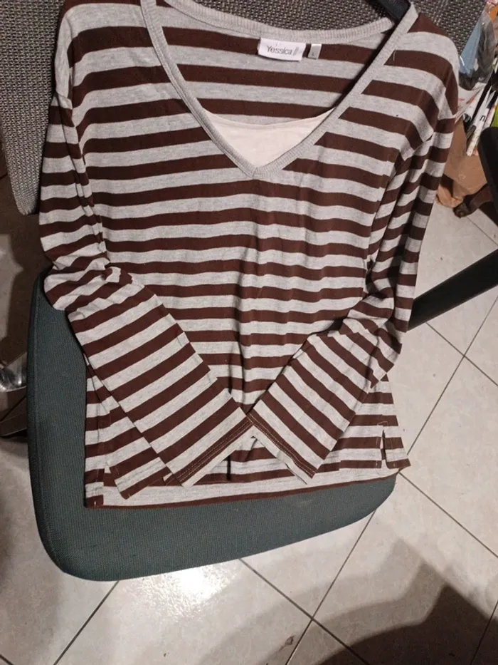T-shirt rayé marron-gris Yessica L - photo numéro 4