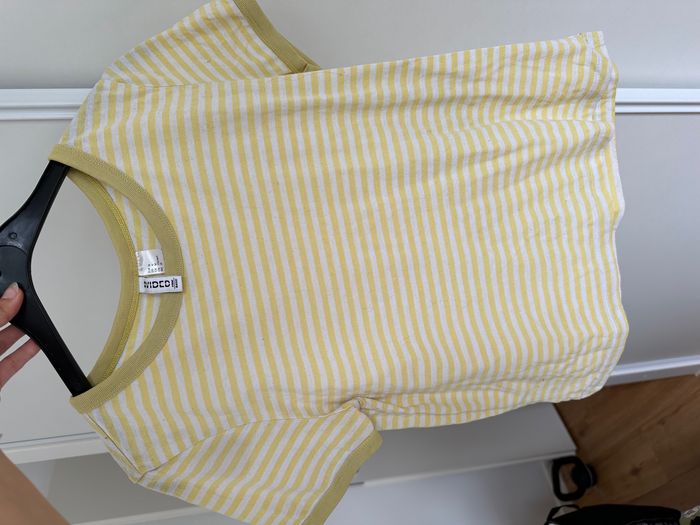 Tee-shirt rayé jaune