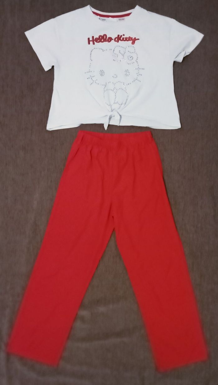 Ensemble tee shirt  Zara hello Kitty pantalon léger sans marque