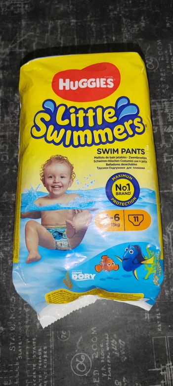 Couches de bain huggies