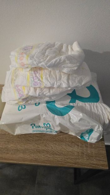Couches Pampers Premium Protection