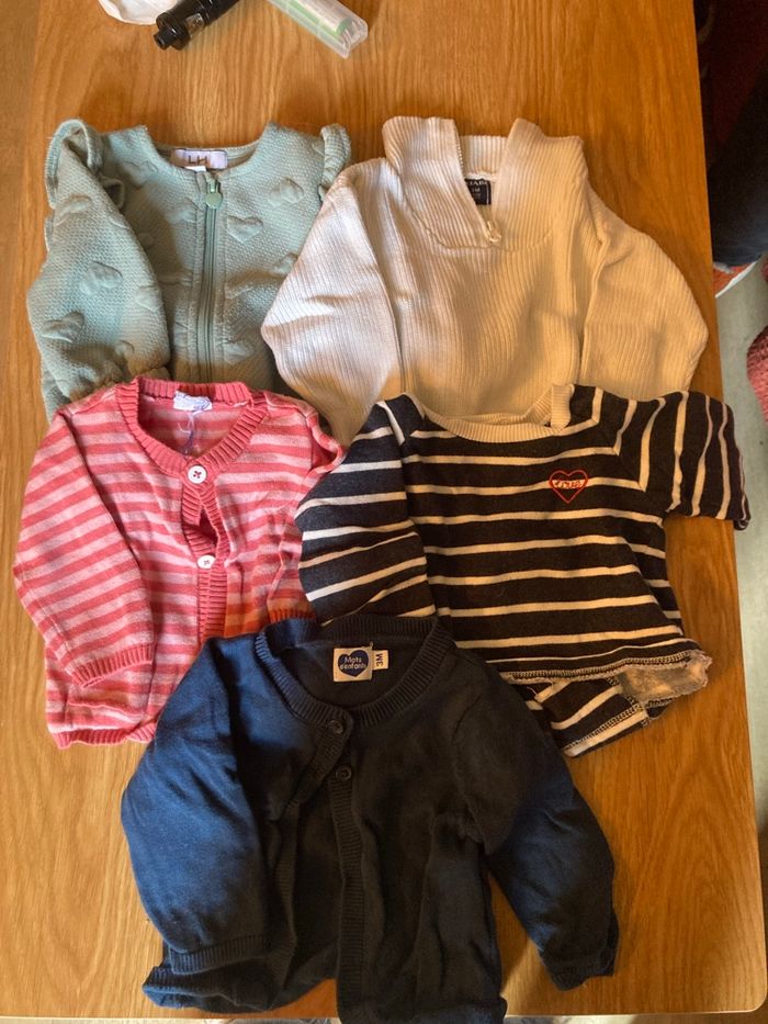 Pull et gilet 3 mois