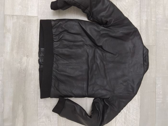 Blouson simili cuir Kiabi taille 12 ans - photo numéro 8