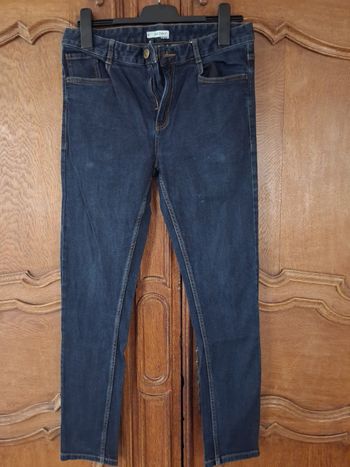 Jean slinny kiabi taille M 