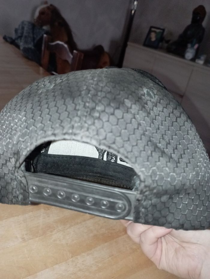 Casquette - photo numéro 3