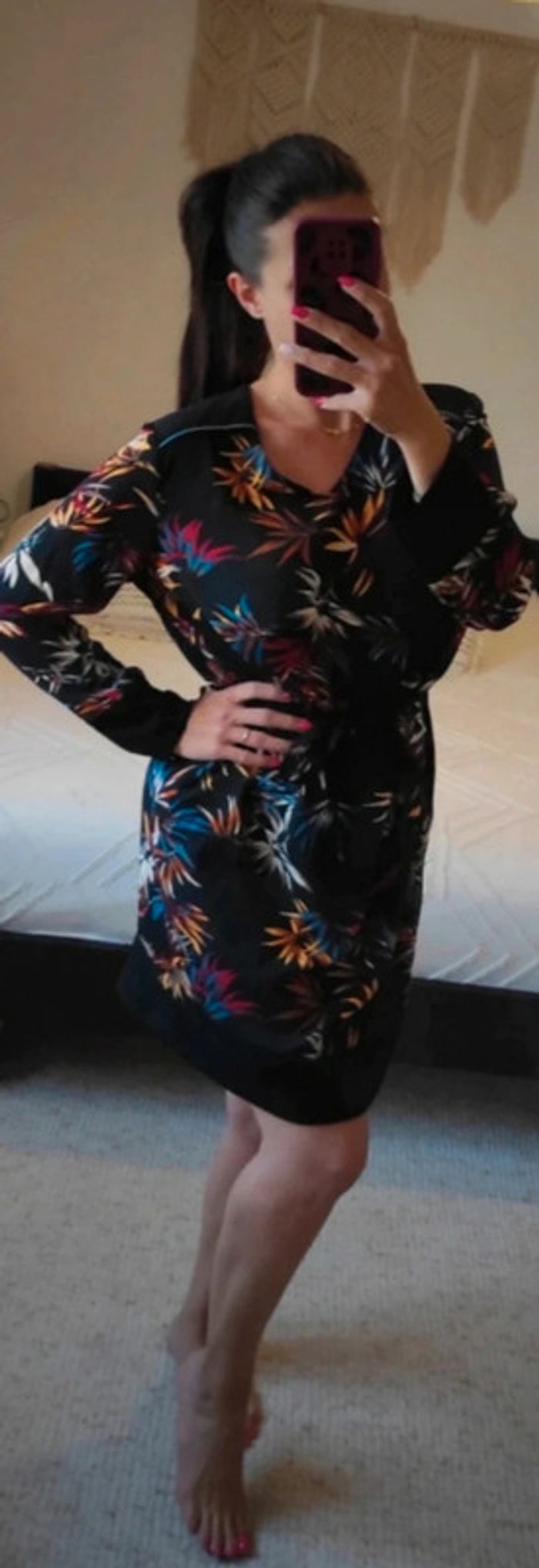 Robe légère et fluide Christine Laure T3 noir motif feuillage coloré - photo numéro 2