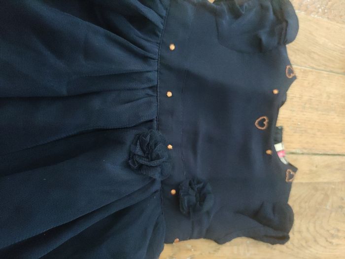 Robe 6 mois - photo numéro 2