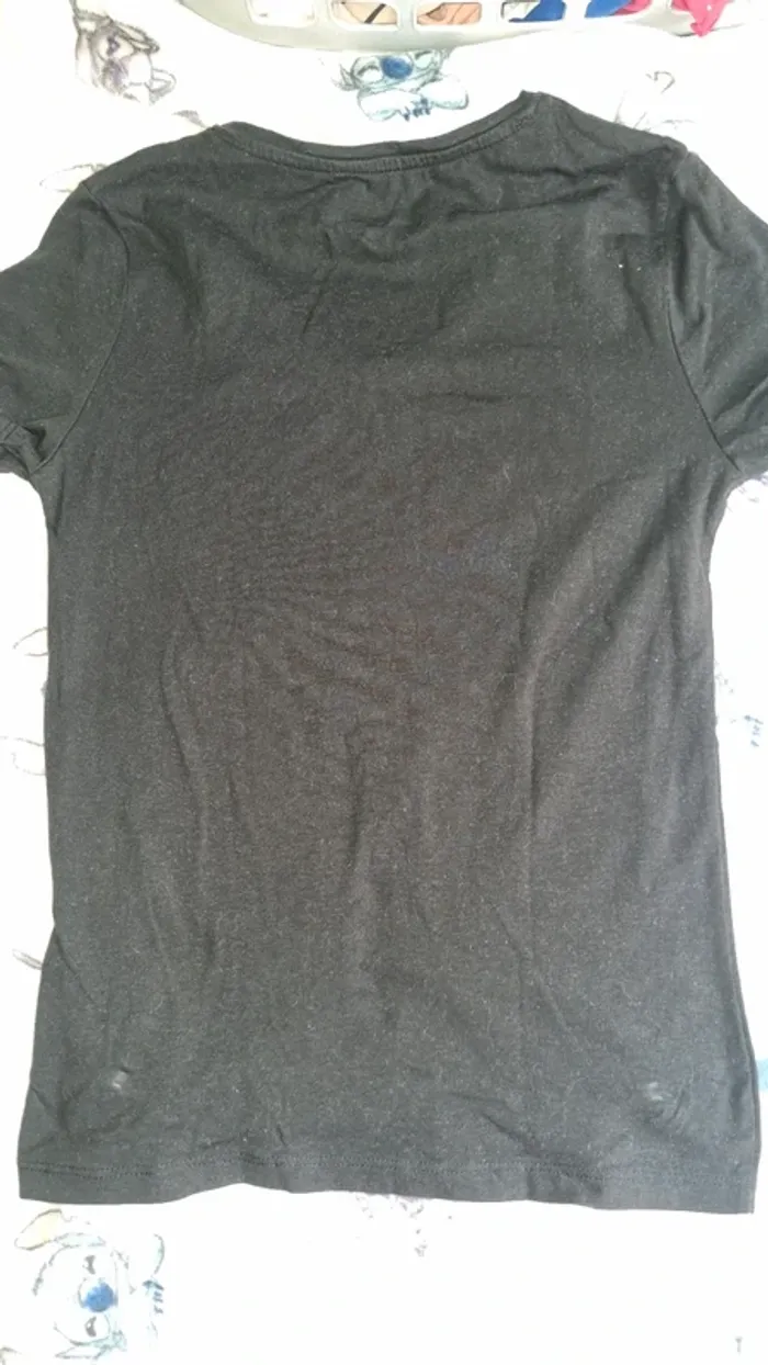 Tee-shirt kaporal xs en bon état - photo numéro 7