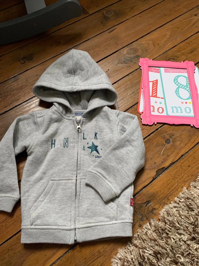 Ensemble hoodie et t-shirt levis - photo numéro 2