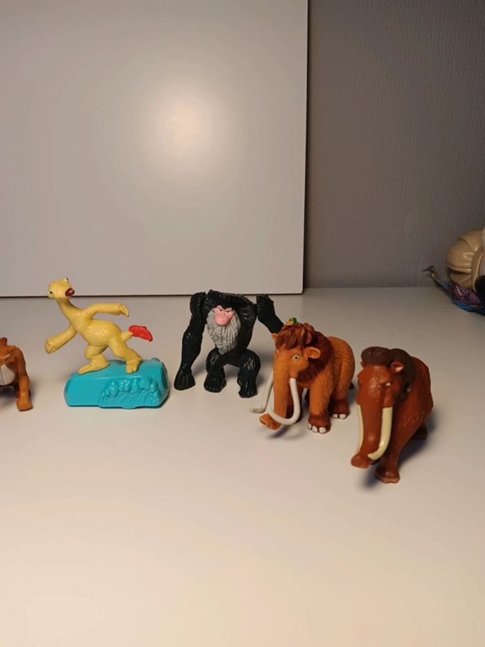 Lot figurines vintage l'âge de glace, ice age Taille 8cm pour la plus grande - photo numéro 3
